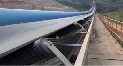 Die Bedeutung von Bergbaubändern in der Bergbauindustrie: Steigerung der Effizienz und Sicherheit